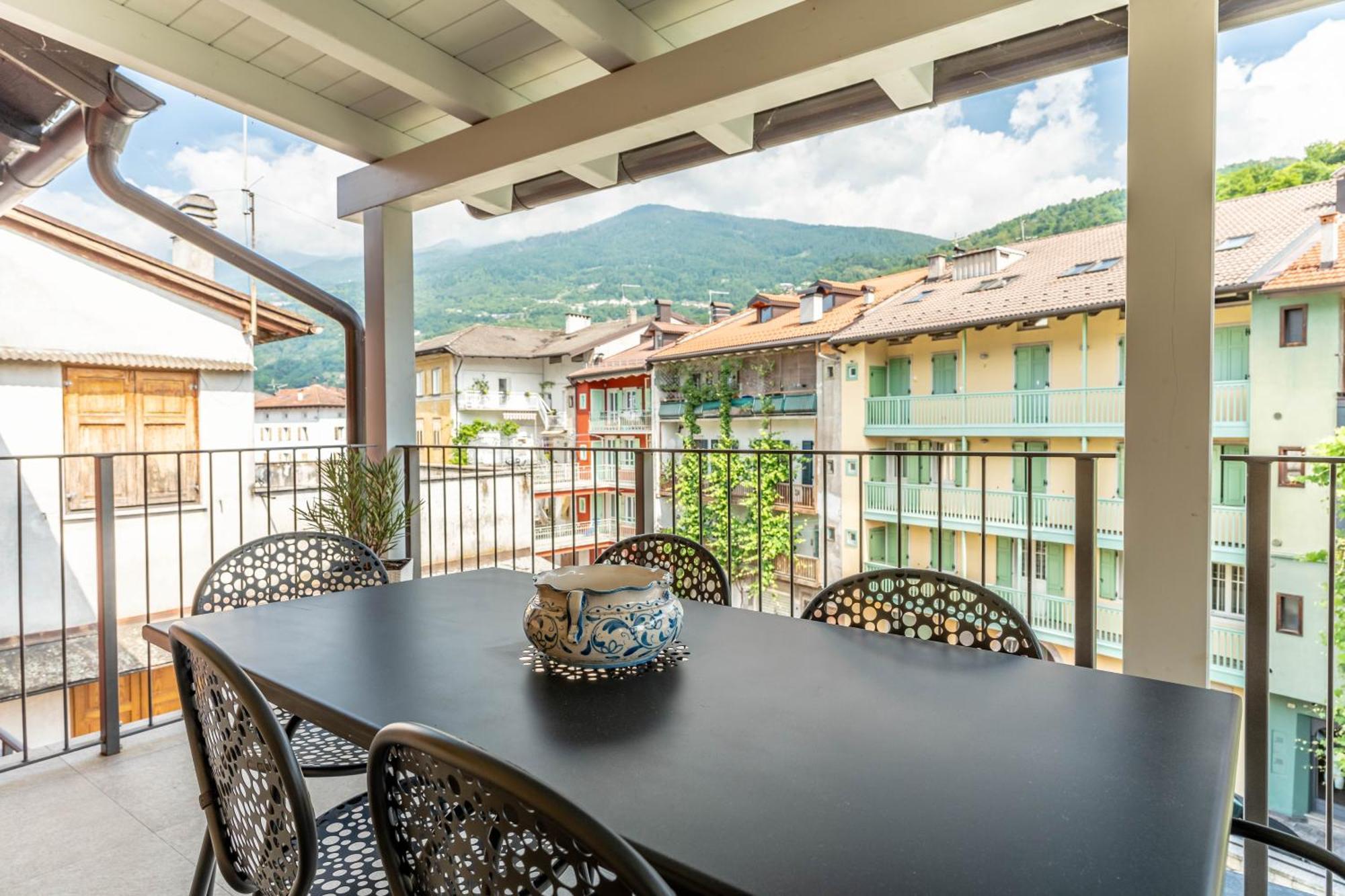 Luxury 2Br W/ River Castle View In Borgo Valsugana Lejlighed Eksteriør billede