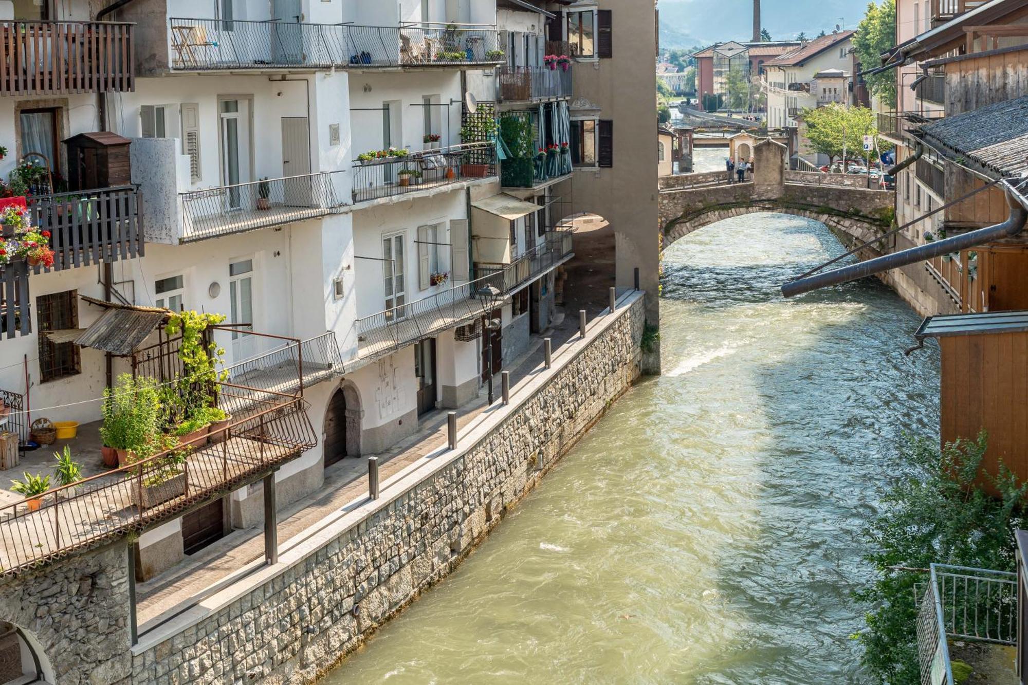 Luxury 2Br W/ River Castle View In Borgo Valsugana Lejlighed Eksteriør billede