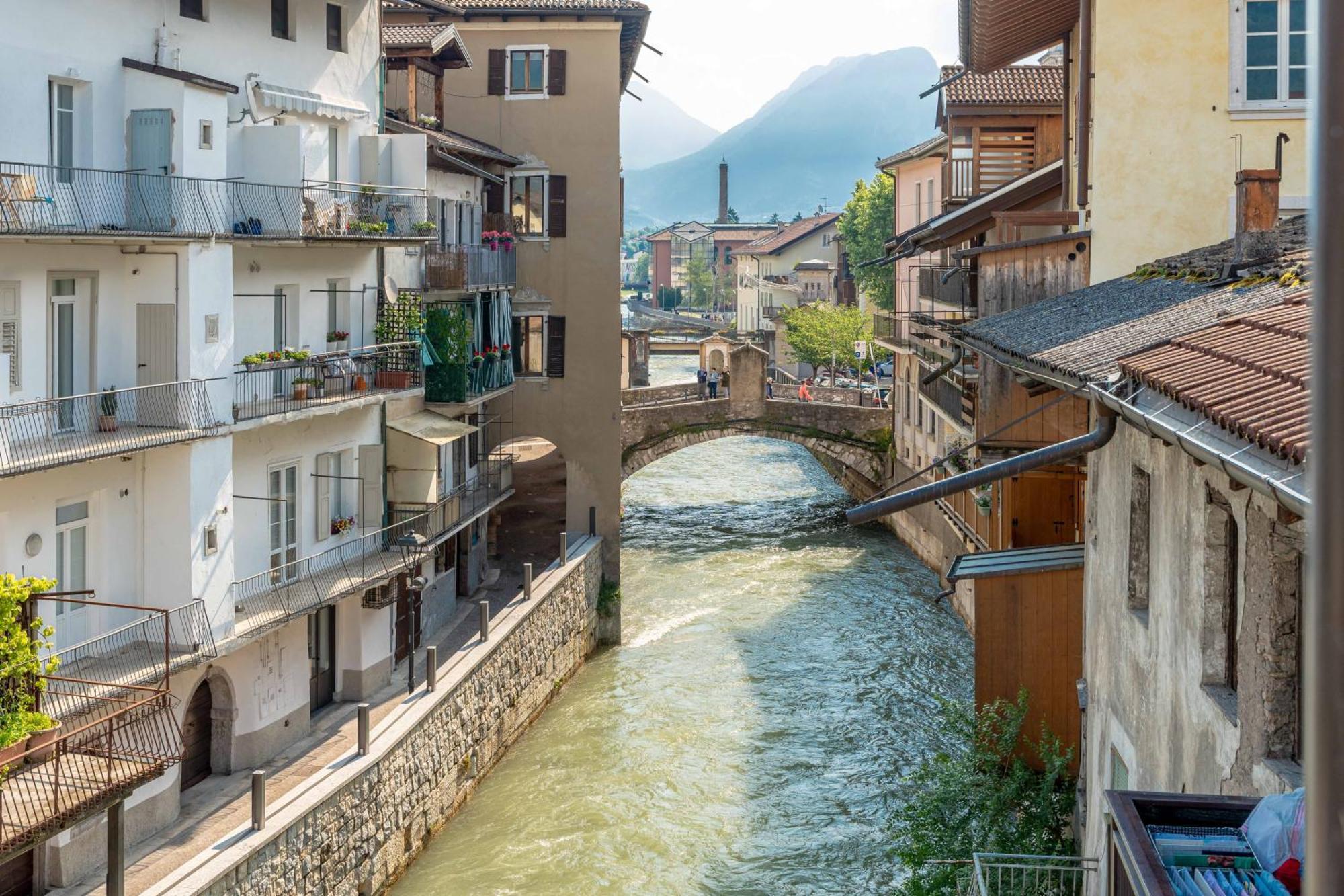 Luxury 2Br W/ River Castle View In Borgo Valsugana Lejlighed Eksteriør billede